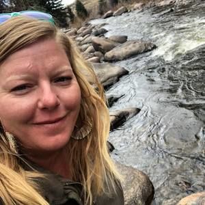 Meet your Posher, Nadine